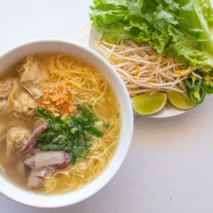 Wonton egg noddles soup with bbq pork