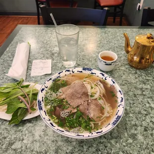 Pho and tea
