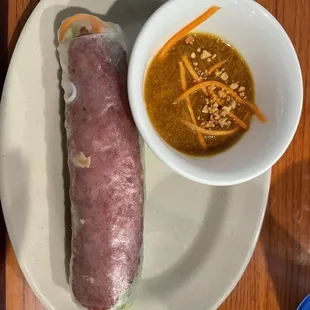 Spring roll with pork patty