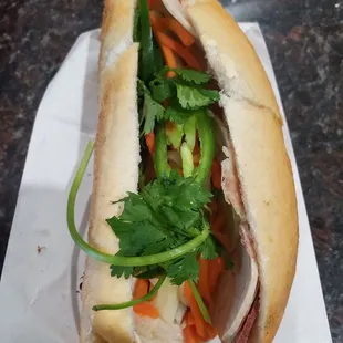 Xiu Mai &amp; Cha Lua Banh Mi