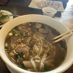 noodles, noodle soup, ramen, ramen and noodles, food, noodle dish