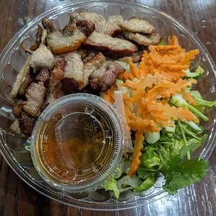 Noddles with roast pork