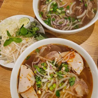 Bun Bo Hue