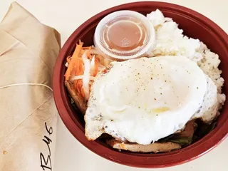 Relo Banh Mi & Coffee