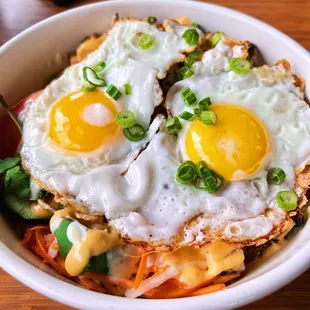 ramen and noodles, food