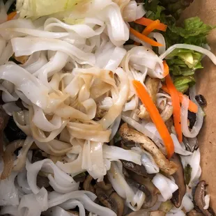 25. Vegan Noodle