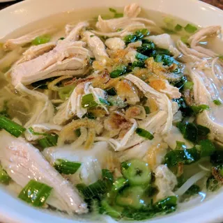 29. Hu Tieu Ga Ca