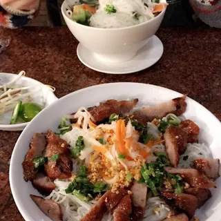 32. Bun Nem Nuong