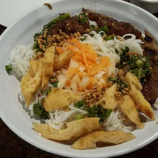 34. Bun Chao Tom Nem Nuong