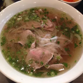 32 oz. Well Done Brisket Pho Noodle Soup