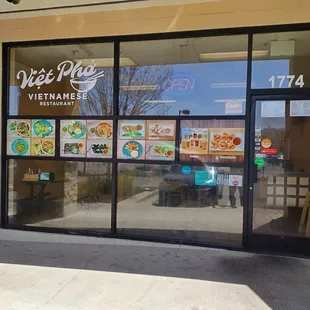 Viet Pho Restaurant store front