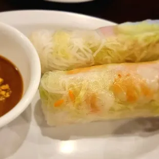 Shrimp spring rolls