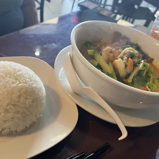 Combination Curry - with beef, shrimp &amp; chicken