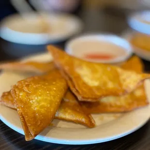 Crab rangoons