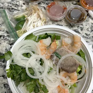 Pho Chin add shrimp