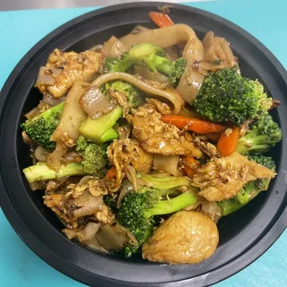 14. Pad See Ew