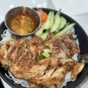 Grilled Chicken Vermicelli
