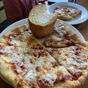 Cheese pizza