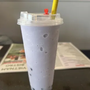 Taro bubble tea