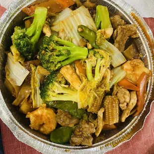 a bowl of stir fried vegetables