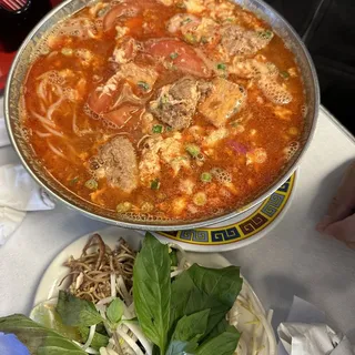 J15. Bún Riêu