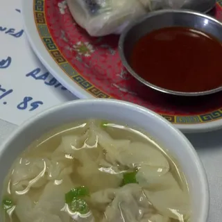 VA5. Goi Cuon Bo (Avocado Fresh Spring Rolls)