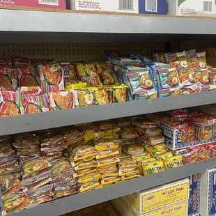 Instant-noodle aisle - great selections of Indonesian &amp; Korean noodles