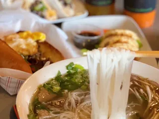 Pho Crimson