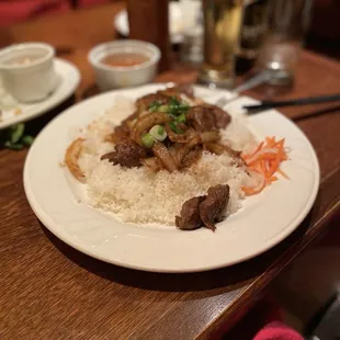 Lemongrass, steak, broken rice