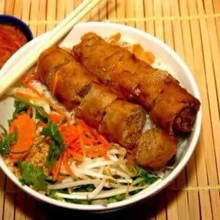 ramen and noodles, food