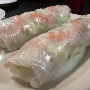 Vietnamese Shrimp Spring Rolls with Vegetables
