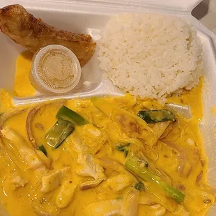 The chicken curry is SO good