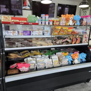Second carry out area with tons of snack choices