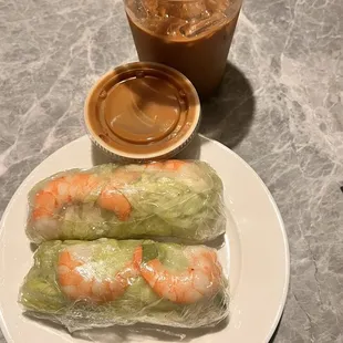 Spring Rolls California Shrimp &amp; Avocado  The peanut sauce is PERFECTION