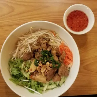 Vermicelli bowl