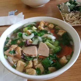 Veggie pho with tofu and soy ham! So delicious