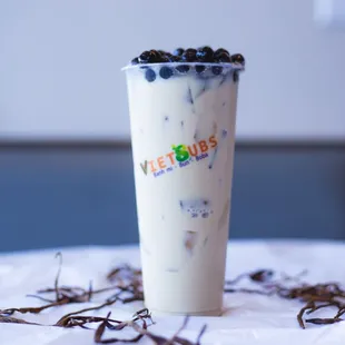 Earl grey milk tea with boba