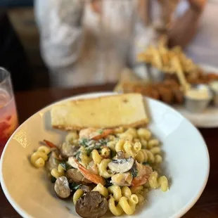 Shrimp &amp; Salmon Pasta
