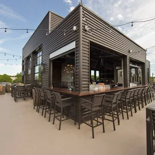 the outdoor dining area