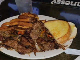 Cutter's Bar & Grill