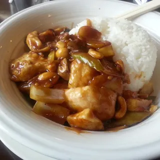 Almond and Cashew Chicken