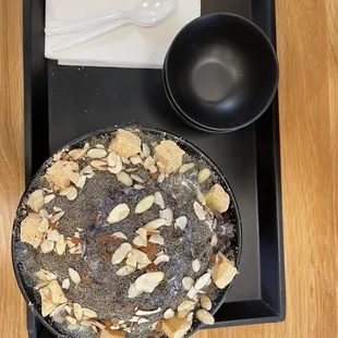 Black sesame bingsu