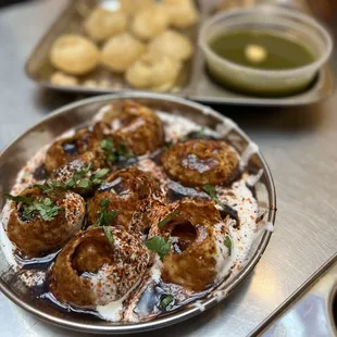 Dahi Batata Puri