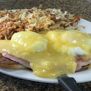 #8. Eggs Benedict with Hash Browns