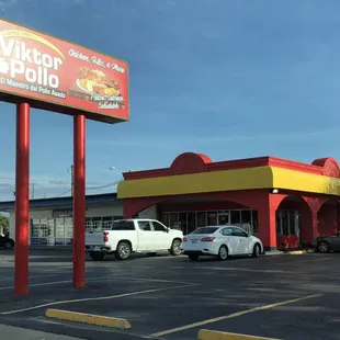 BBQ chicken, ribs, rice, sweet potato, cassava.