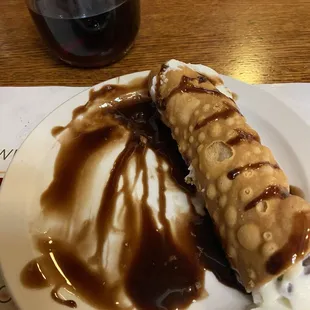 Shared the cannolis. Fresh and delicious!