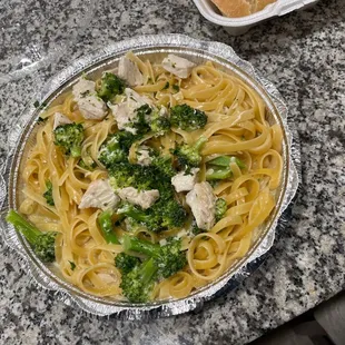 Chicken Alfredo with broccoli