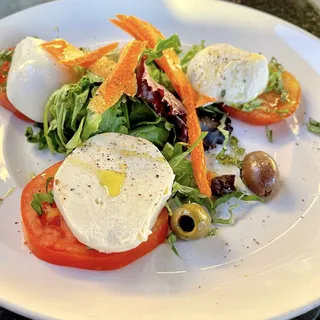 Mozzarella Caprese Salad