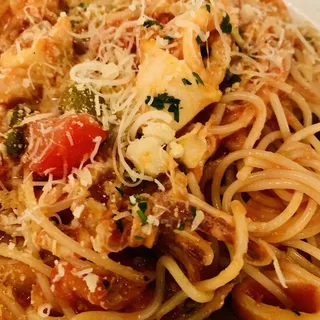 Spaghetti Alla Puttanesca di Calamari