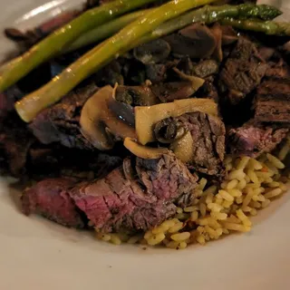 Rice Castrioti with Prime Beef Tenderloin